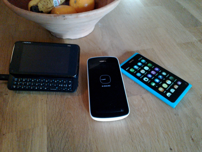 N900, 808 ja N9